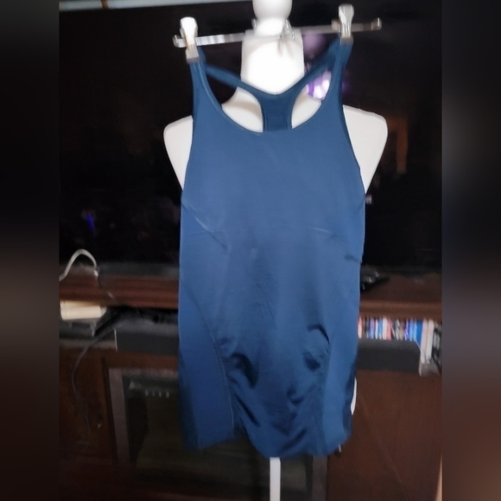 Athleta XS racerback tank top athletic